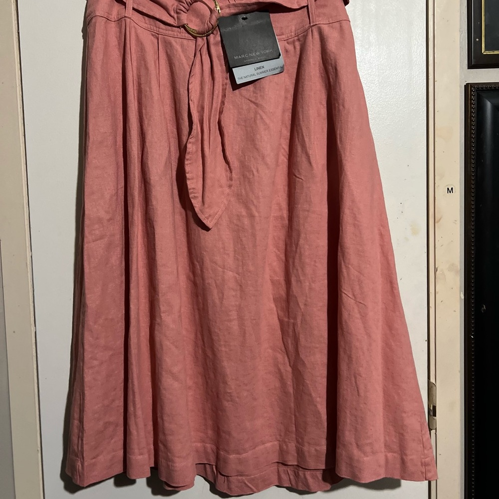 Marc New York Small linen skirt NWT apricot color
